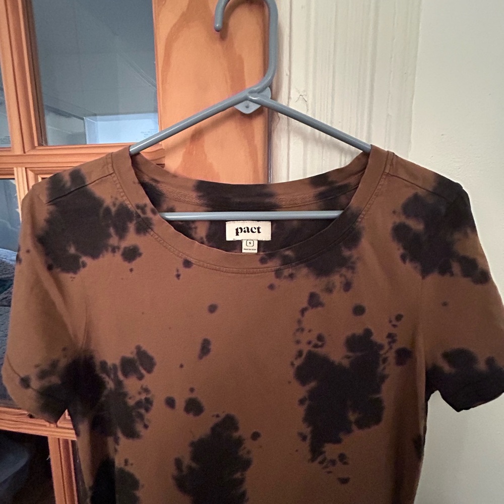 Pact Women's Short Sleeve Brown and Black Top